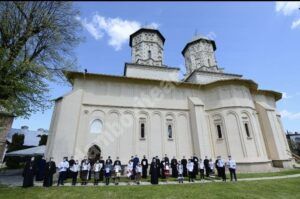 Read more about the article ARHIEPISCOPIA TÂRGOVIȘTEI A ORGANIZAT ETAPA EPARHIALĂ A CONCURSULUI NAȚIONAL CATEHETIC – 2021