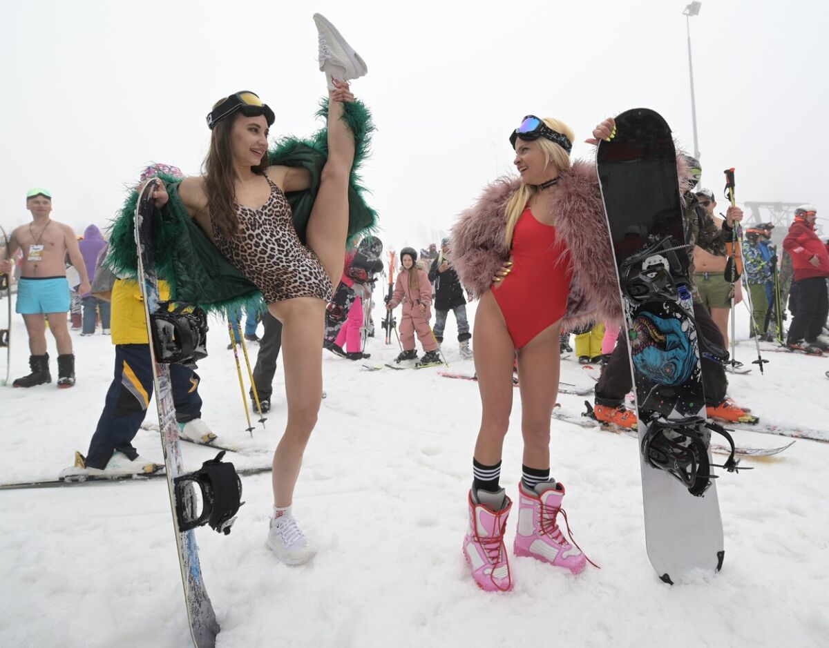 You are currently viewing Festival de schi în bikini la Soci