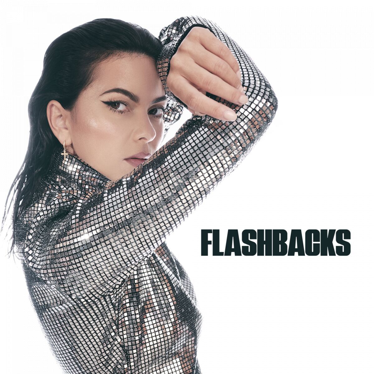 You are currently viewing Cel mai recent single al INNEI „Flashbacks” – locul 1 pe radio în România, pe locul 3 pe radio în Rusia și pe locul 55 în Shazam Global
