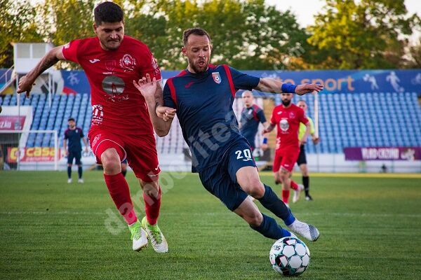 You are currently viewing Chindia Târgoviște, remiză cu Gaz Metan în etapa a 6-a a play-out-ului, după o gafă a portarului Marian Aioani