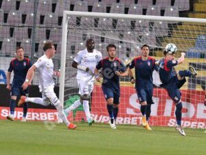 Read more about the article Chindia Târgoviște, învinsă de Viitorul Constanța în semifinala barajului pentru Conference League