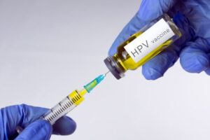 Read more about the article Ministerul Sănătății reia campania de vaccinare împotriva HPV, pentru imunizarea fetelor cu vârsta cuprinsă între 11 și 14 ani