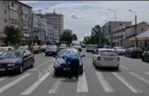 Read more about the article O mamă și doi copii accidentați pe o trecere de pietoni din Târgoviște