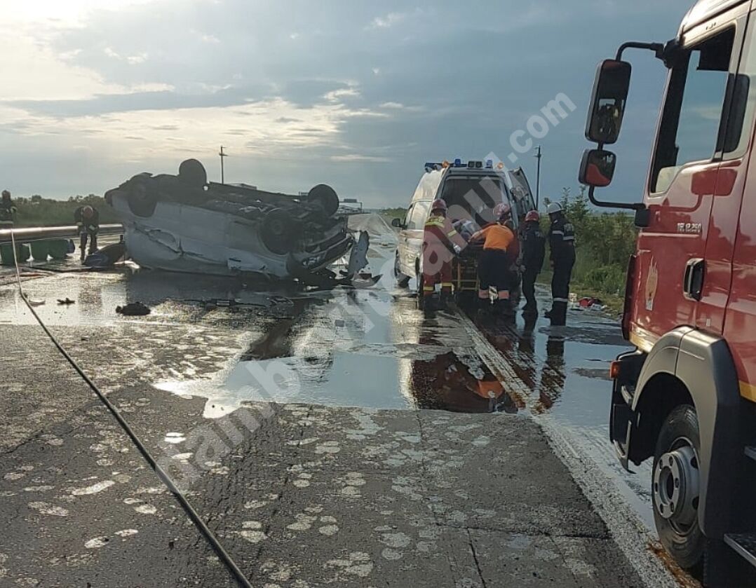 You are currently viewing Accident cu victime pe autostrada A1, în zona localității Petrești