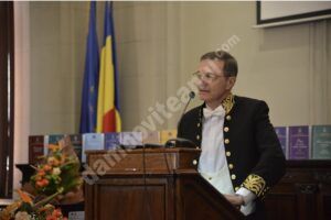 Read more about the article Universitatea Valahia din Târgoviște va decerna titlul de Doctor Honoris Causa Președintelui Academiei Române, prof. univ. dr. Ioan Aurel Pop