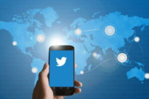 Read more about the article Twitter lansează o funcție pentru conversaţii audio în timp real