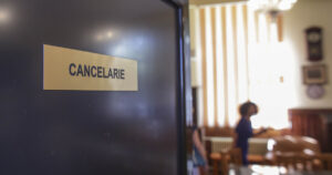 Read more about the article Examenele pentru ocuparea posturilor de directori de școli vor fi organizate în 27 iulie