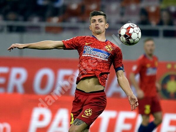 You are currently viewing Dâmbovițeanul Florin Tănase, un noul gol în Liga 1. Principalul marcator al campionatului a ajuns la cota 24
