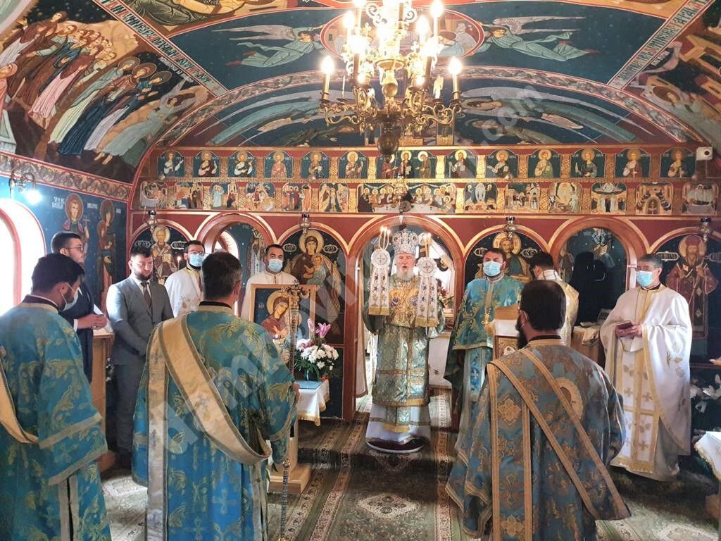 You are currently viewing IZVORUL TĂMĂDUIRII LA MÂNĂSTIREA PEȘTERA DIN ARHIEPISCOPIA TÂRGOVIȘTEI