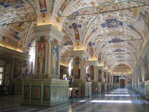 Read more about the article Muzeele Vaticanului au fost redeschise publicului
