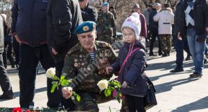 Read more about the article Indemnizaţie de gratitudine, aprobată de Guvern, pentru invalizi, veterani şi văduve de război