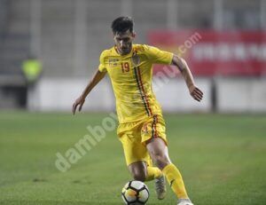 Read more about the article Dâmbovițeanul Andrei Ivan a fost titular în amicalul cu Anglia, pierdut de România