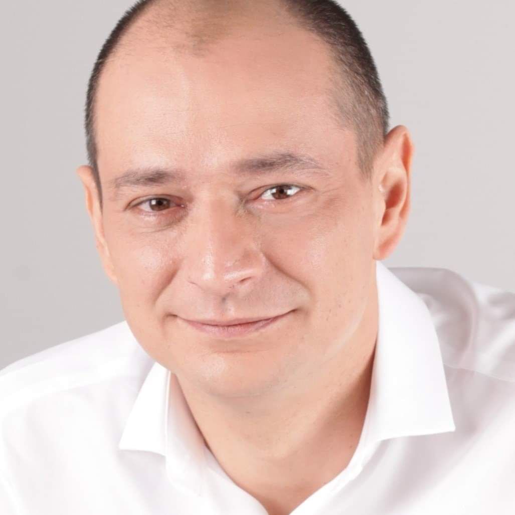 You are currently viewing Amenzi de până la 20.000 de lei pentru proprietarii care nu-și curăță terenurile pline de ambrozie, în sectorul 4 din București