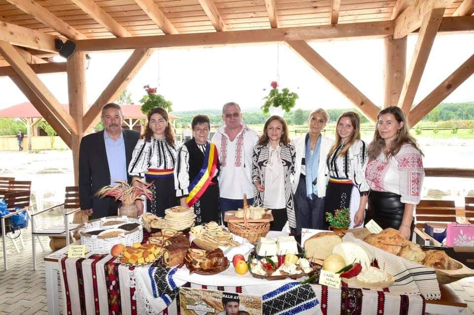 You are currently viewing Ministrul Oros, în vizită în județul Sibiu