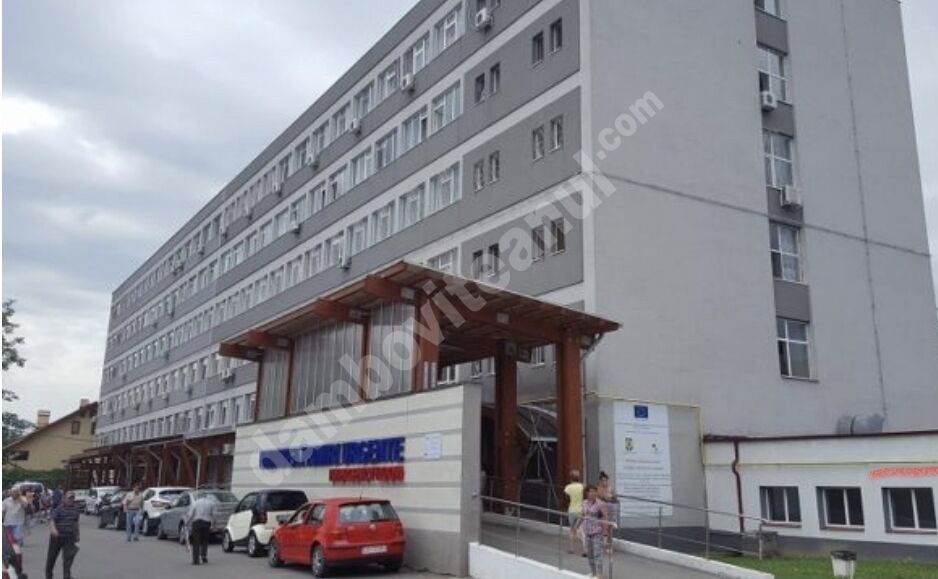 You are currently viewing TÂRGOVIȘTE: Un bărbat internat la Spitalul Județean a încercat să se arunce în gol