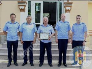 Read more about the article Dâmbovița: Un ofițer jandarm, la încheierea mandatului de onoare în instituția “Oamenilor de arme”