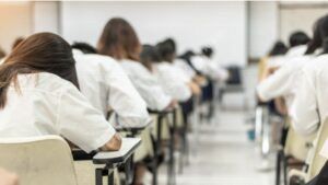 Read more about the article 3199 absolvenți ai clasei a VIII-a vor susține Evaluarea Națională, sesiunea 22 iunie – 4 iulie 2021