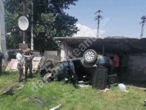 Read more about the article La un pas de tragedie! Accident rutier cu trei victime pe DJ 711, la Racovița!