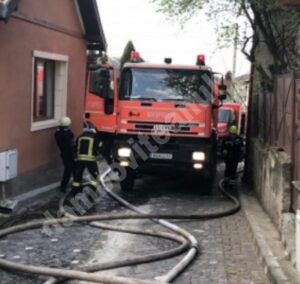 Read more about the article Incendiu puternic la o gospodărie din Brezoaele – Dâmbovița!