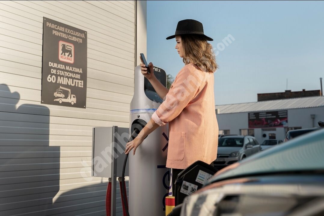 You are currently viewing ENEL X ROMÂNIA ȘI MEGA IMAGE, PARTENERIAT PENTRU EXTINDEREA INFRASTRUCTURII DE MOBILITATE ELECTRICĂ PRIN INSTALAREA DE NOI PUNCTE DE ÎNCĂRCARE A VEHICULELOR ELECTRICE