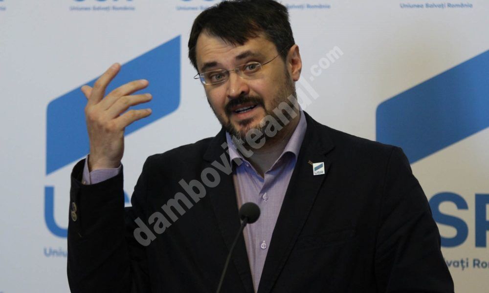 You are currently viewing Ionuț Vulpescu, replică la ministrul Ghinea: Guvernul este al României, guvernează pentru toți cetățenii, nu doar pentru ONG-urile și firmele de consultanță prietene figurilor din coaliția de dreapta