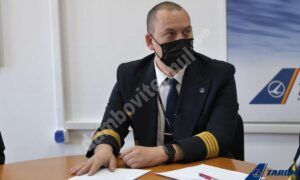 Read more about the article Fiul cosmonautului Dumitru Prunariu preia conducerea companiei TAROM