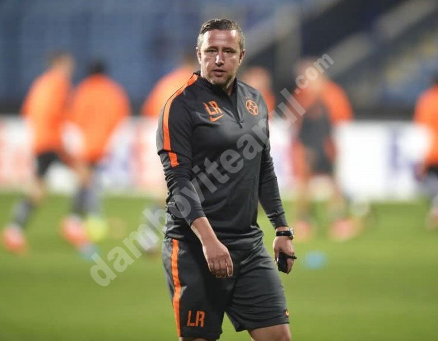 You are currently viewing Târgovișteanul Laurențiu Reghecampf a devenit noul antrenor al echipei CS U Craiova