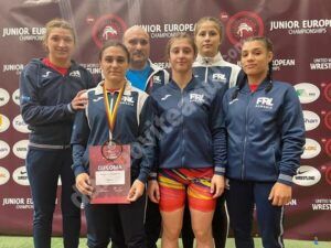 Read more about the article Luptătoarea dâmbovițeană Simona Ionescu, aproape de podiumul de premiere la Campionatul European de juniori
