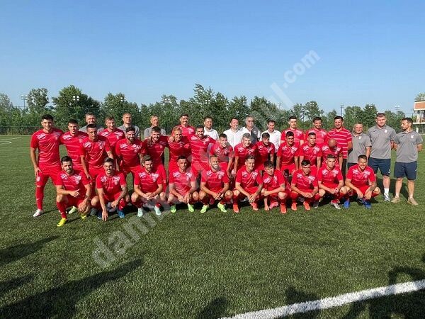 You are currently viewing Chindia Târgoviște și-a prezentat lotul de jucători pentru noul sezon competițional. La eveniment au luat parte reprezentanții autorităților locale și județene