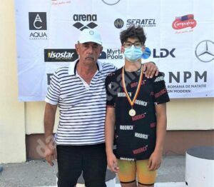 Read more about the article Dâmbovițeanul David Neacșu, din nou pe podium la Campionatul Național de Înot pentru cadeți! De această dată a obținut bronzul