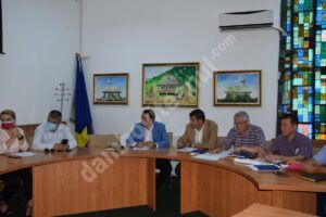 Read more about the article CORNELIU ȘTEFAN, președintele CJD, Întâlnire cu constructorii care activează pe șantierele din Dâmbovița