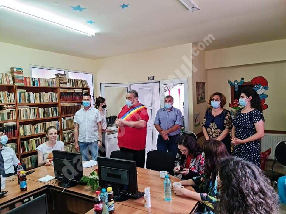 You are currently viewing Gura Ocniței a găzduit, astăzi, un eveniment cultural cu ecouri internaționale