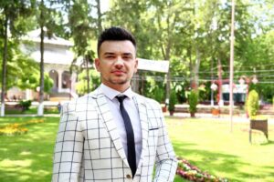 Read more about the article Reacția consilierului local al orașului Găești, Răzvan Buță, la acuzațiile aduse de primar