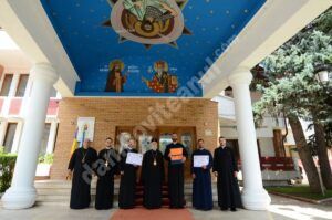 Read more about the article LA TÂRGOVIȘTE – MOMENT DEDICAT DIASPOREI CA URMARE A ÎNFRĂȚIRII A DOUĂ PAROHII-