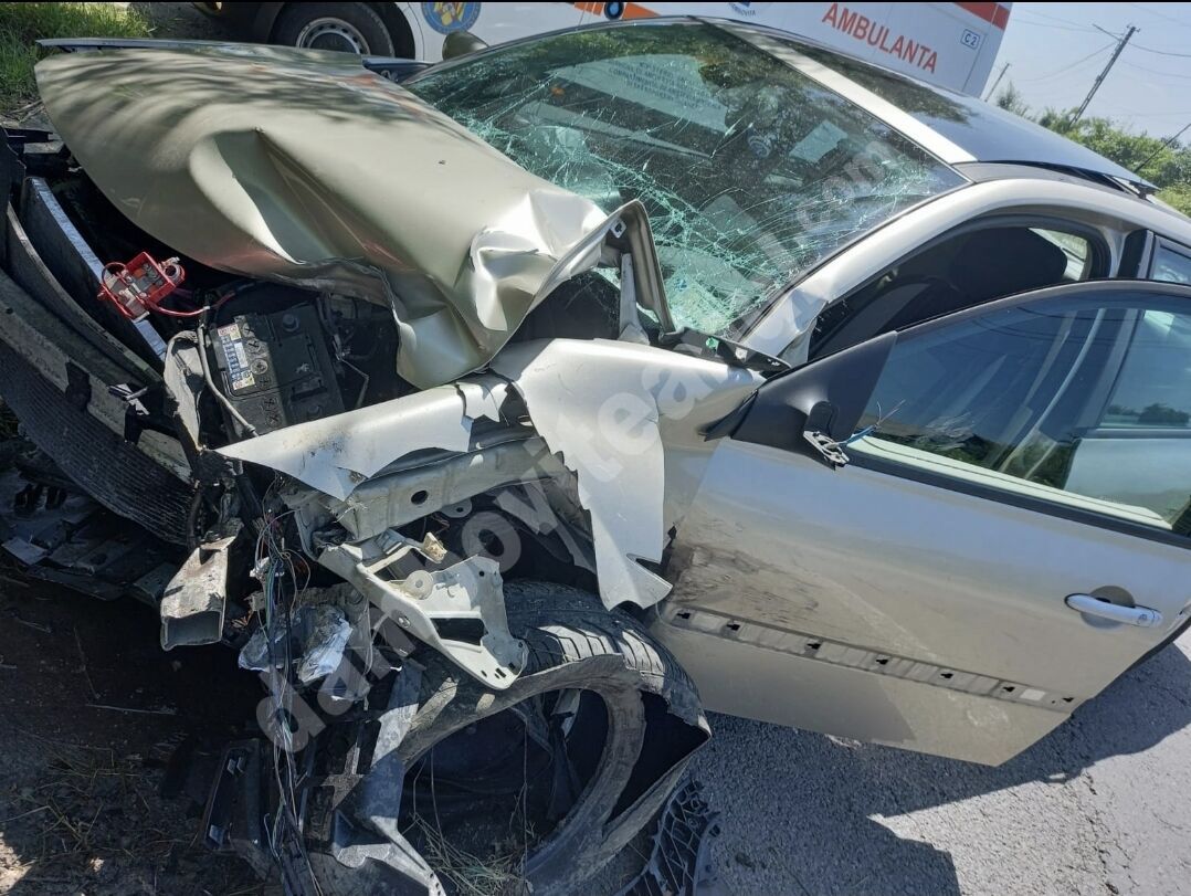 You are currently viewing Accident rutier pe DN 72 A, la Gheboieni! O persoană a fost rănită!