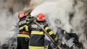 Read more about the article DÂMBOVIȚA: Incendiu puternic în localitatea Cornești, satul Ibrianu!