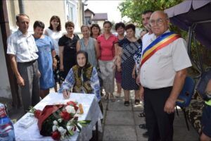 Read more about the article Un secol de viață! Primăria comunei Raciu a serbat cel mai vârstnic locuitor din comunitate!