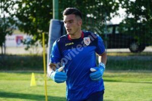 Read more about the article Dâmbovițeanul Marian Aioani, titular în naționala olimpică a României, în amicalul cu Arabia Saudită. Marco Dulca, de la Chindia Târgoviște, introdus pe teren în repriza a doua