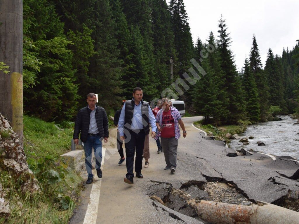 You are currently viewing Președintele CJD acuză reprezentanții Prefecturii Dâmbovița că nu au transmis la Guvern problemele cu care se confruntă județul, pentru a obține fonduri