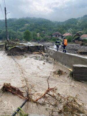 Read more about the article După caniculă și furtuni, autoritățile emit Cod galben de inundații