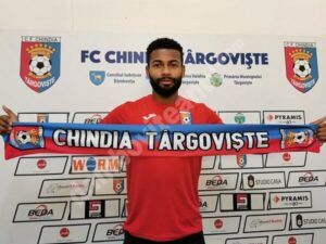 Read more about the article Chindia Târgoviște l-a transferat pe mijlocașul haitian Mikael Cantave