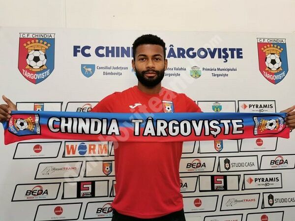 You are currently viewing Chindia Târgoviște l-a transferat pe mijlocașul haitian Mikael Cantave