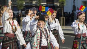 Read more about the article Președintele Klaus Iohannis participă, la Chișinău, la sărbătorirea a 30 de ani de independență pentru Republica Moldova