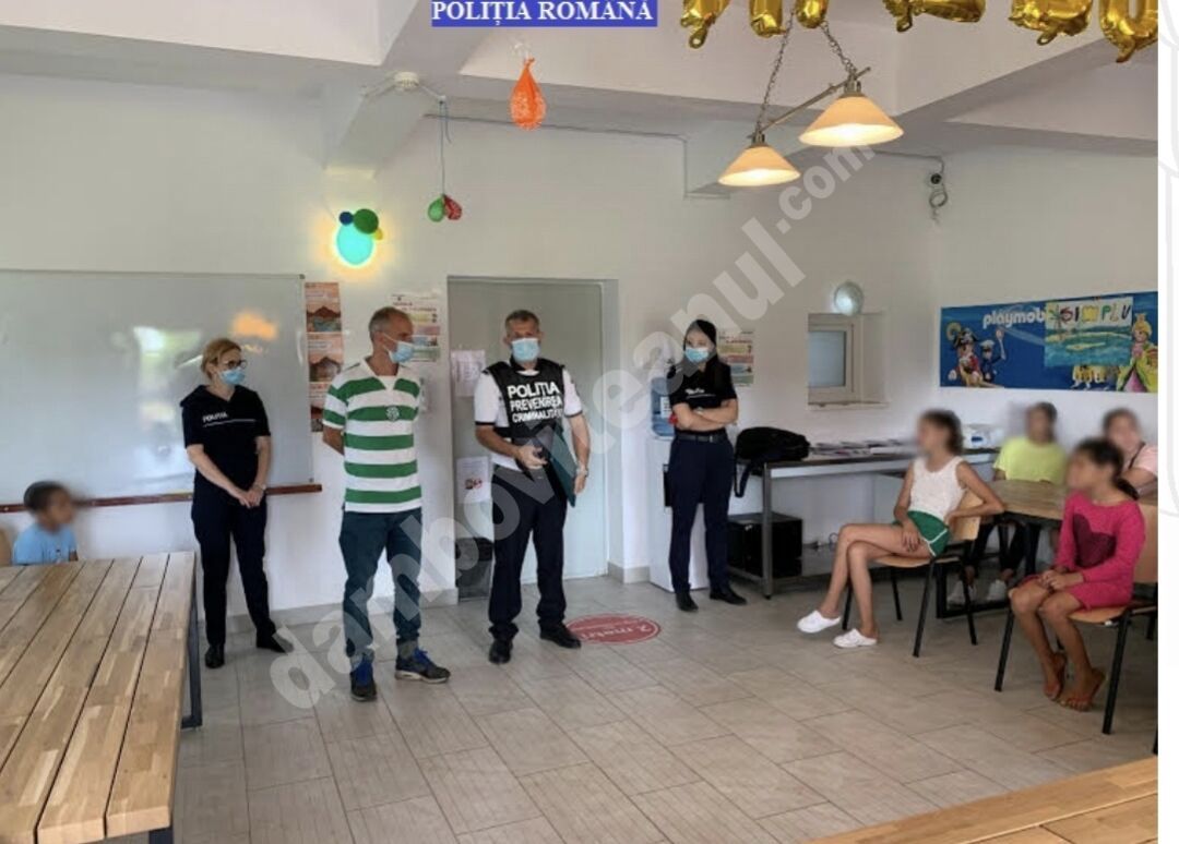 You are currently viewing „Vacanță în siguranță” cu polițiștii de la prevenire și siguranță școlară
