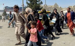 Read more about the article Grecia nu va permite migranţilor din Afganistan să-i traverseze frontierele în Europa