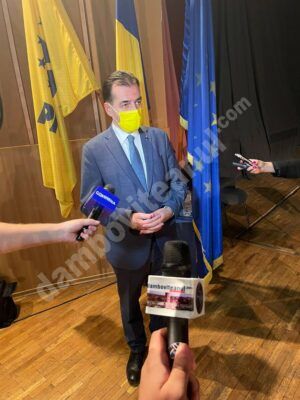 Read more about the article Ludovic Orban, despre postarea lui Cîțu, în care era înfățișat ca Superman: să te postezi în Superman, chiar mi se pare o problemă mare pentru PNL