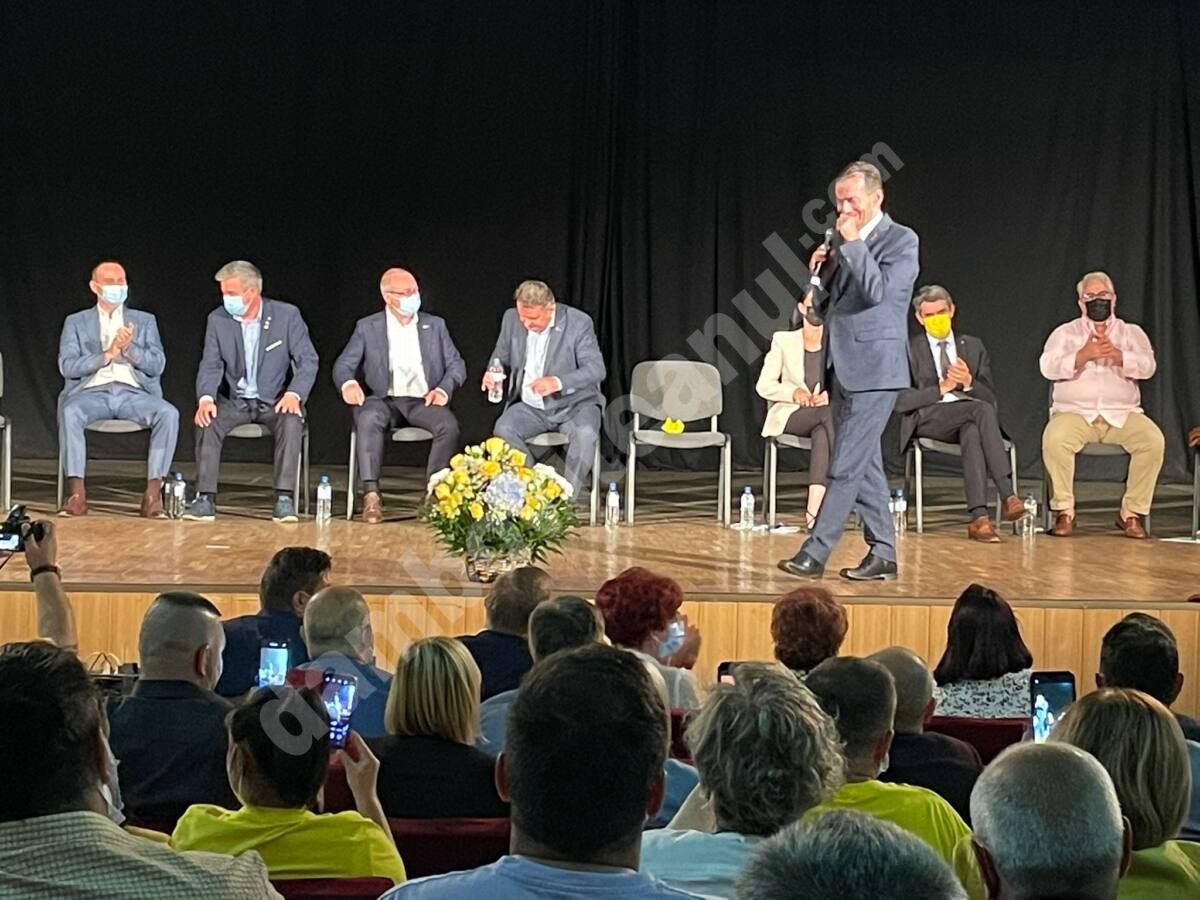 You are currently viewing Ludovic Orban, către Virgil Guran: Nu ai voie să pleci de aici, Virgil, până nu câștigi președinția Consiliului Județean Dâmbovița