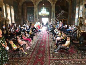 Read more about the article “Prima oră de Religie” la biserica parohiei Gura-Ocniței!