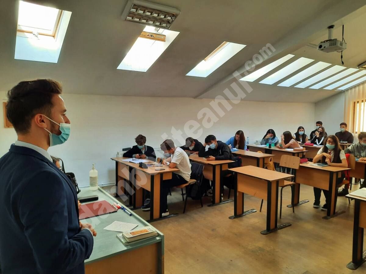 You are currently viewing ALEGERI PENTRU DESEMNAREA REPREZENTANTULUI ELEVILOR ÎN CADRUL CONSILIULUI DE ADMINISTRAŢIE LA SEMINARUL TEOLOGIC ORTODOX SF. IOAN GURĂ DE AUR DIN TÂRGOVIȘTE