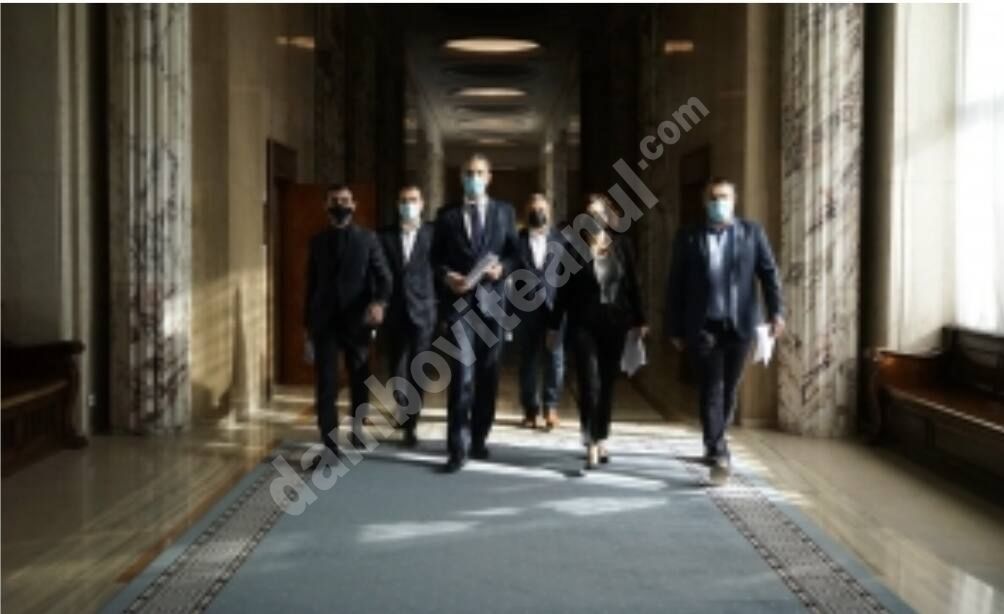 You are currently viewing REPLICA lui Barna pentru Rareș Bogdan: USR PLUS nu-și va cere scuze